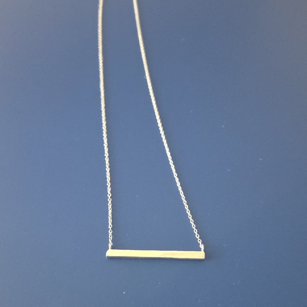 Elegant Syerling Silver Bar Necklace